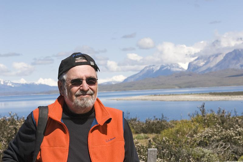 20071213 114031 D200 3900x2600.jpg - Fred at Torres del Paine National Park